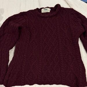 Elegant Cable Knit Sweater - Deep Burgundy